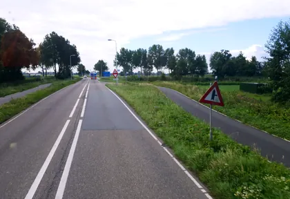Routefoto bij kilometer 13,7