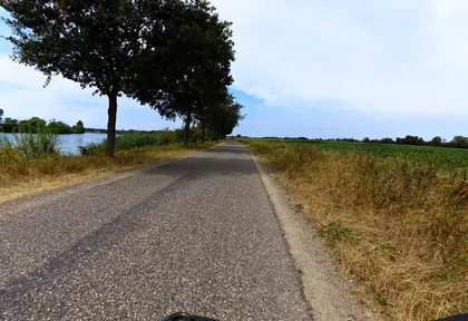 Routefoto bij kilometer 13,6
