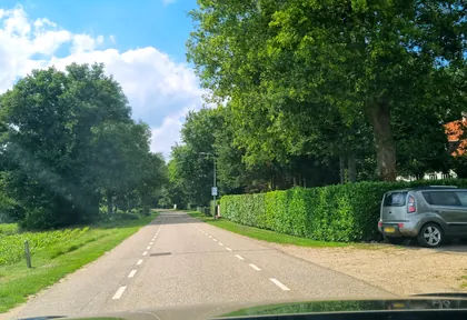 Route photo at kilometre 10