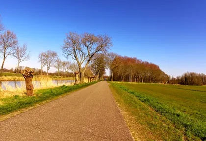 Routefoto bij kilometer 1