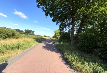 Route photo at kilometre 1.4