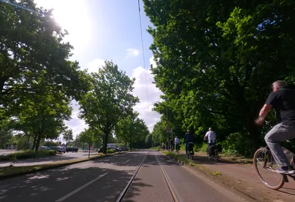 Route photo at kilometre 10