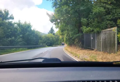 Route photo at kilometre 25.6
