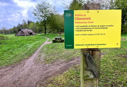 Routefoto van Otterlo, beken en dreef