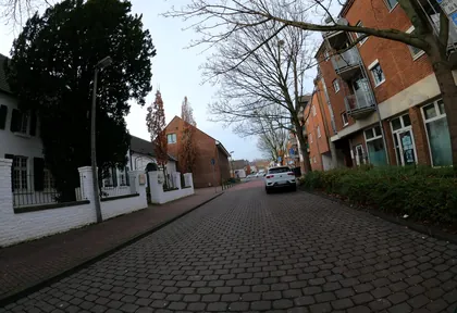 Route photo at kilometre 1.8