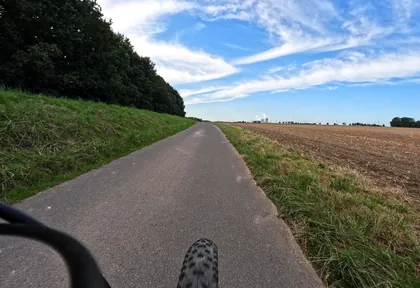 Route photo at kilometre 10.2