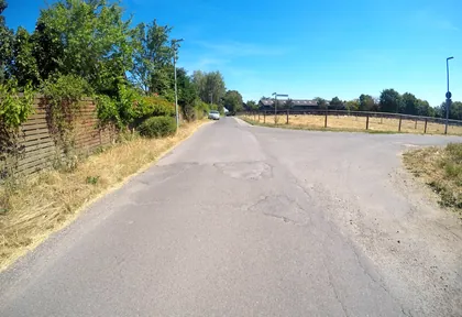Route photo at kilometre 8.8