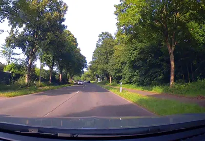 Route photo at kilometre 9.6