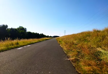 Route photo at kilometre 28.6